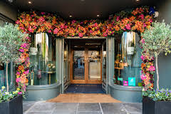 BOOK NOW FOR OXFORD LUNCH ON 21 SEPTEMBER!