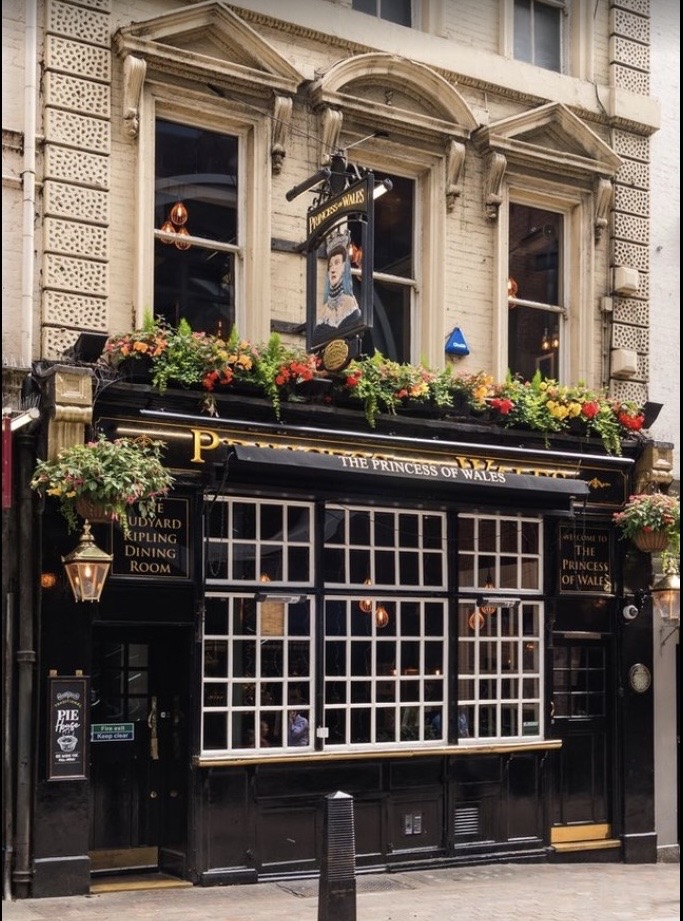 London Lunch January 2027